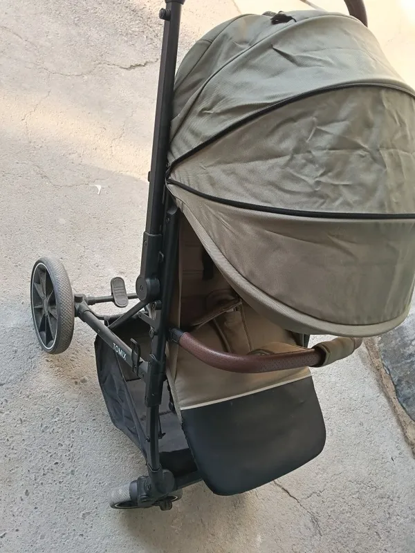 Детская коляска. Продам — фото 1