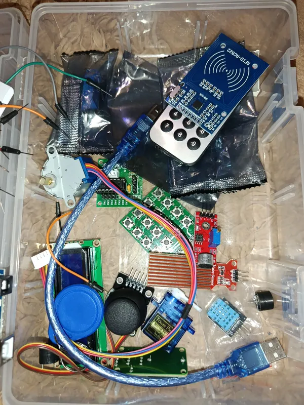 Arduino uno nabor olingandan kn uncha ishlatolmagn 4