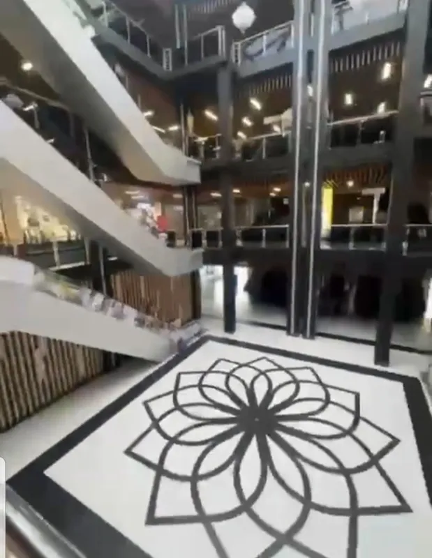 Продается магазин в "SCOPUS MALL " Фархадский рынок — фото 1