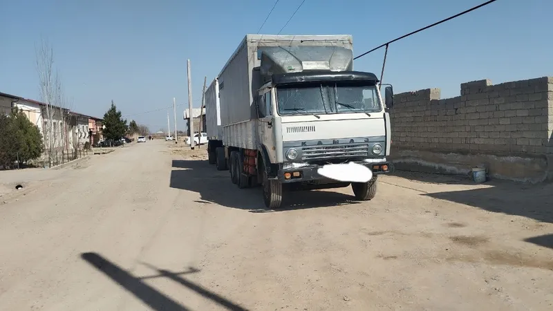 Kamaz pretsep sotiladi