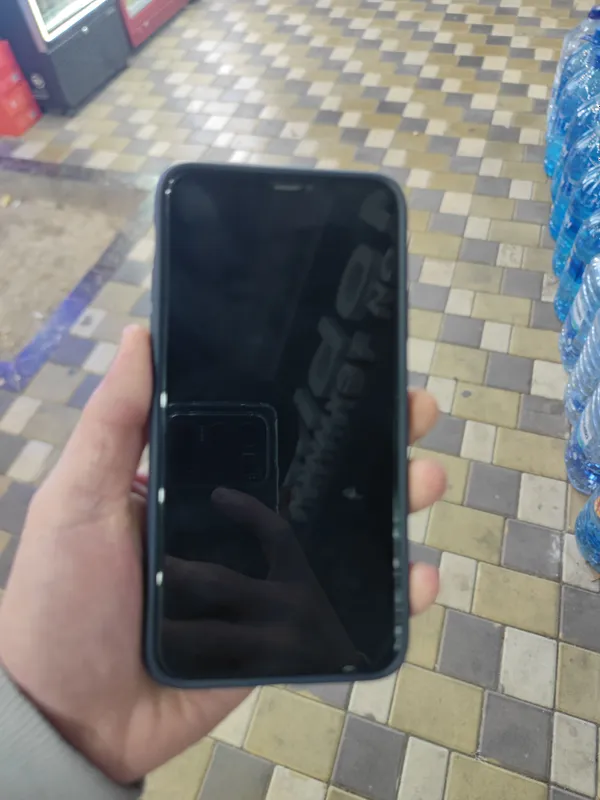 iPhone 11 Pro Max 256 ГБ 2