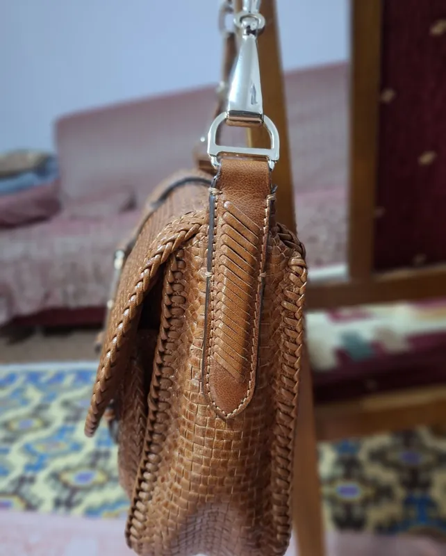 AQShdan olib kelingan yangi, sifatli charm sumka. 3 AQShdan olib kelingan yangi, sifatli charm sumka. 3