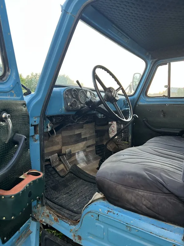 селхозтехника gaz 53 bort kutaradi — фото 2