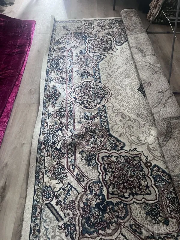 1 ta 3.5 gilam qogani daroshkala xammasini 700 minga beraman 1 1 ta 3.5 gilam qogani daroshkala xammasini 700 minga beraman 1