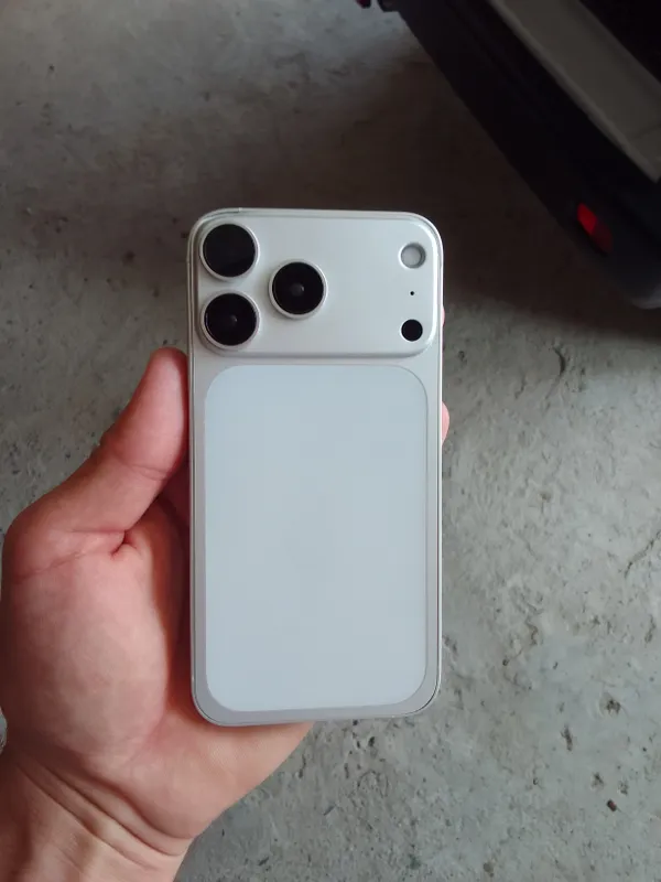 iPhone 17 Pro (корпус XS, память 256 ГБ) 6 iPhone 17 Pro (корпус XS, память 256 ГБ) 6