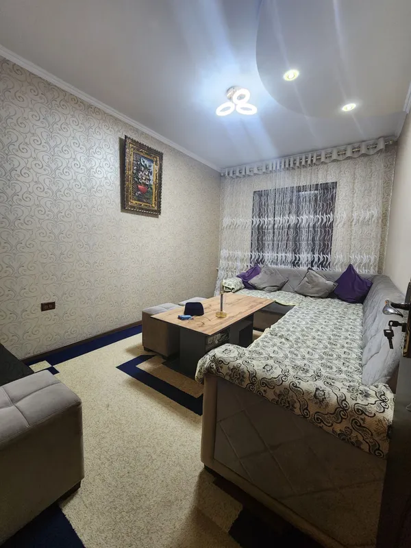 4 хоналик квартира 4 кават Шарк 1, бозорча, 16-мактаб 1