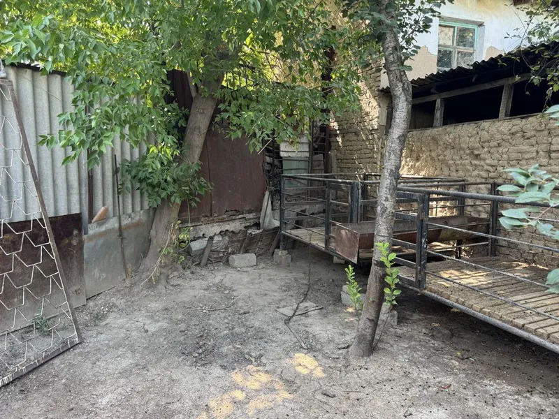 Uchastka sotiladi kadastr va hujjatlari tayyor. Manzil Qibray tumani 2