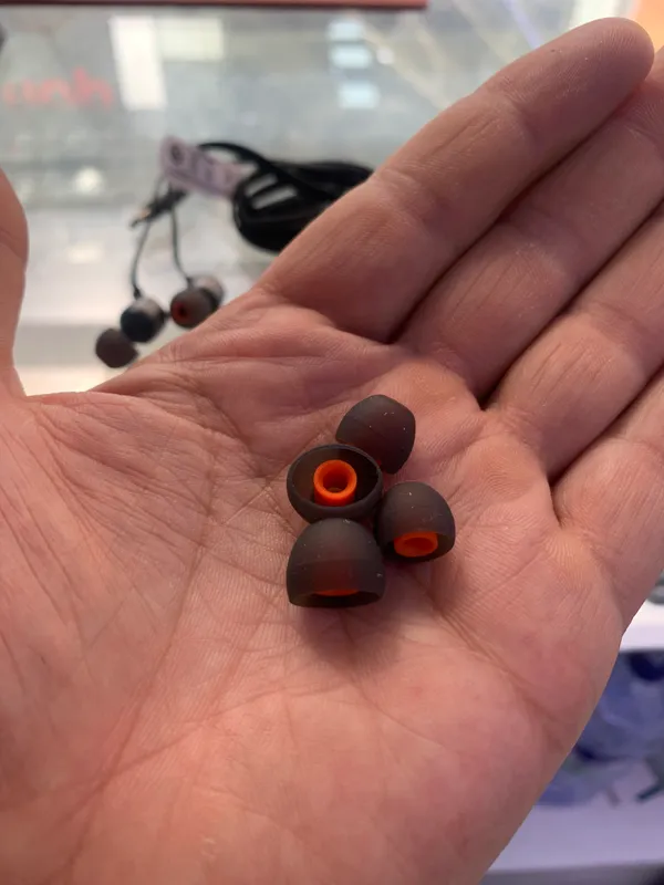 JBL NAVUSHNIK 7 JBL NAVUSHNIK 7
