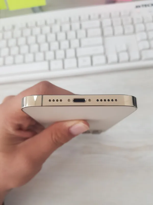 iPhone 12 pro max LLA 4