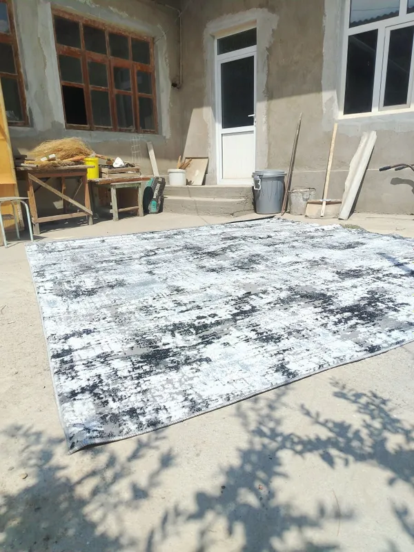 Продам ковёр 3*3.50 новый не изпользываный