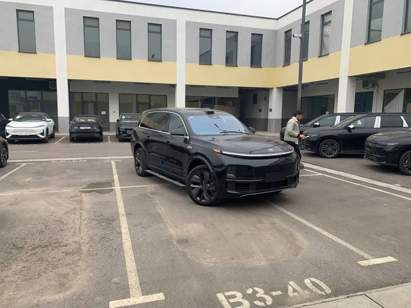 Li9 Ultra 2025, master akaunt beriladi, mashina masla