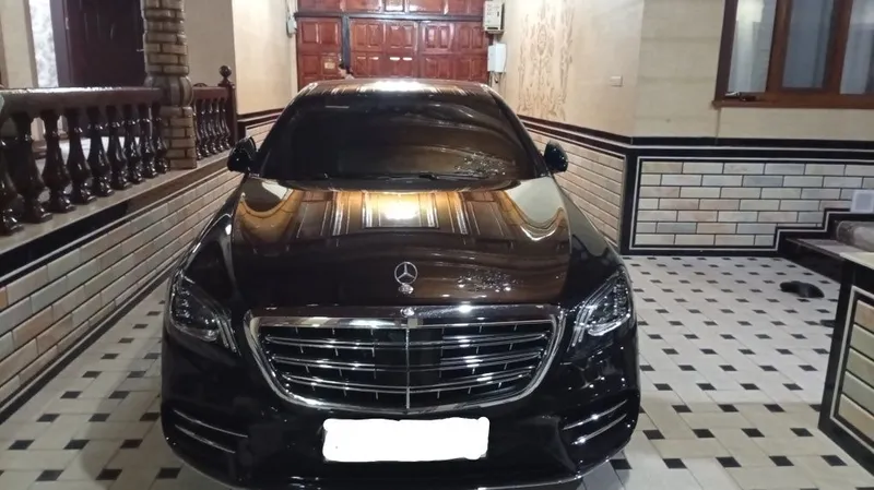 Продаётся Mercedes W222 (Оригинал)