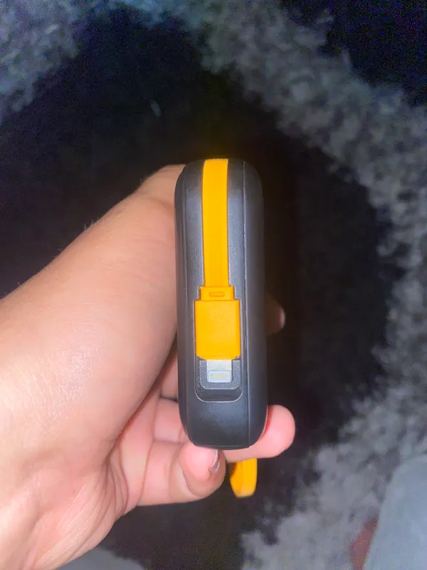 Повербанк 10000mAh 4