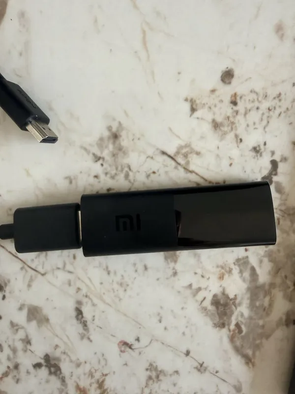 Медиаплеер Xiaomi Mi TV Stick вместе с пультом 4 Медиаплеер Xiaomi Mi TV Stick вместе с пультом 4
