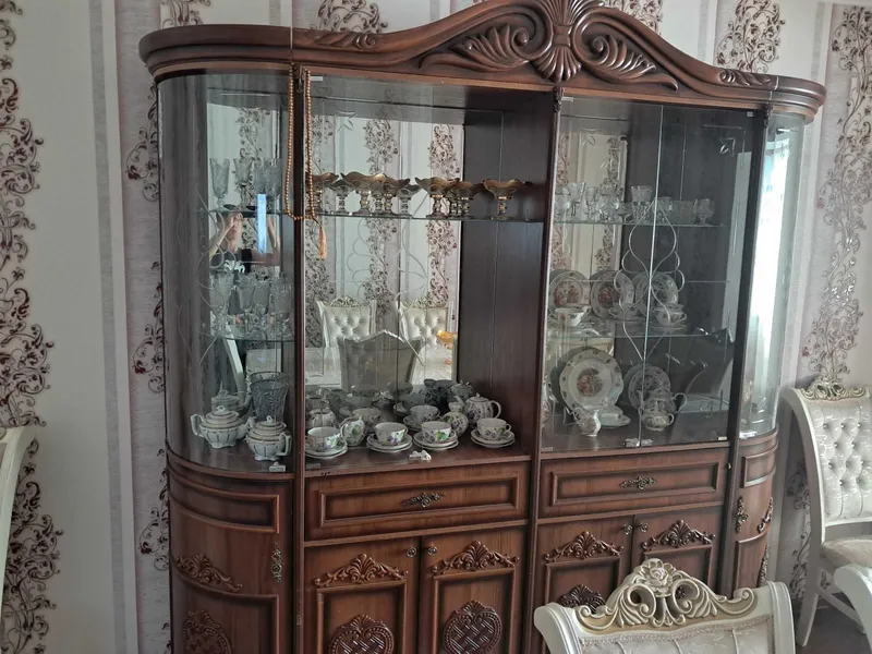 Шкаф,Горка Holati yaxshi Шкаф,Горка Holati yaxshi