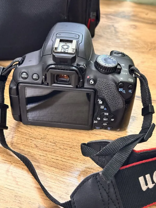 Canon 650D с двумя крутыми объективами,большой комплект, см описание — фото 3