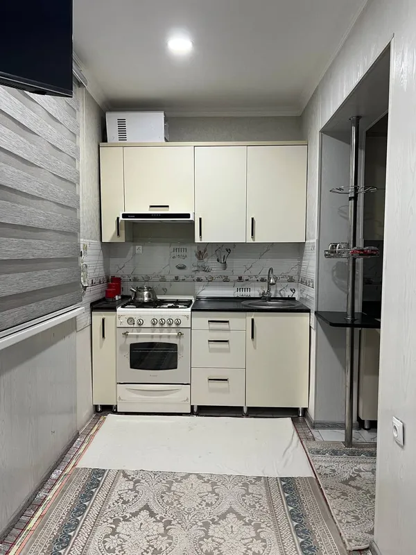 Продажа 3 комнатная Юнусабад 14 квартал Корзинка 9