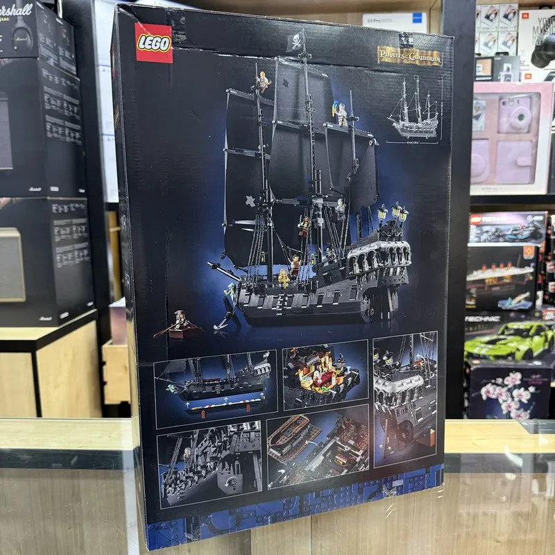 Lego "Черная жемчужина ; Пираты карибского моря" — фото 1