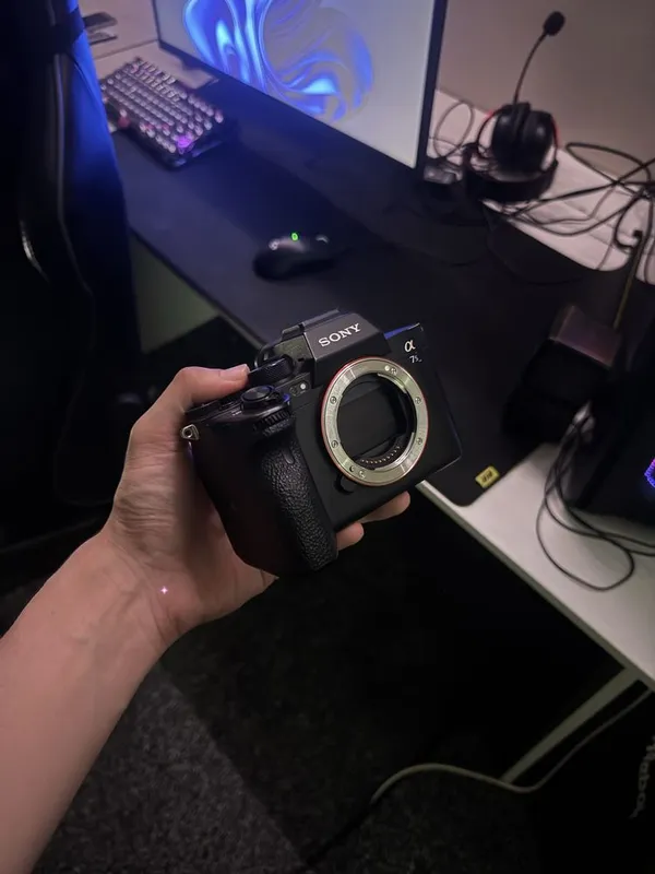 Sony A7SIII Sotiladi Sony A7SIII Sotiladi