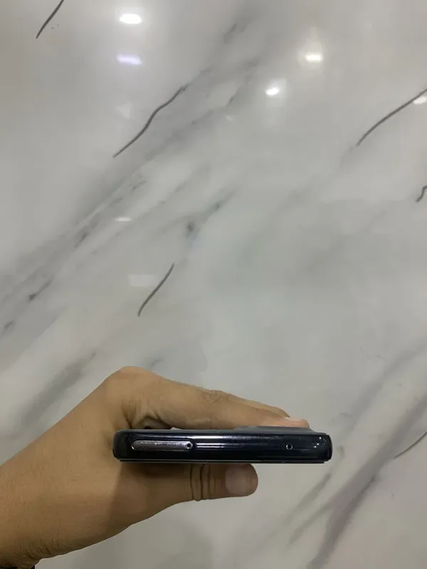Samsung a73 продаётся 6