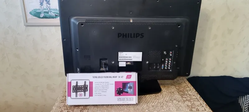 Продаётся телевизор Phillips 32 PFL3605S/98 FULL HD не смарт — фото 1