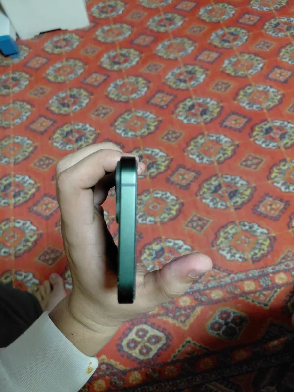 Iphone 13 4