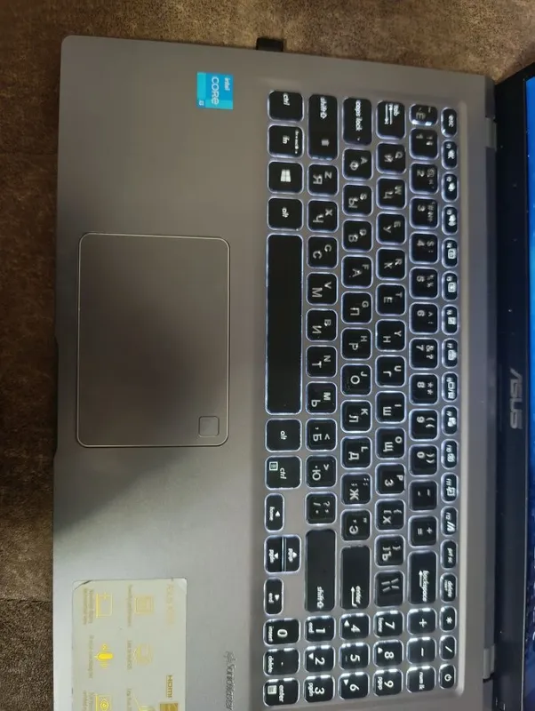 Продаю ноутбук ASUS модель,сенсор X515, i3 процессор ОЗУ 4 gb, в.к.128 — фото 1