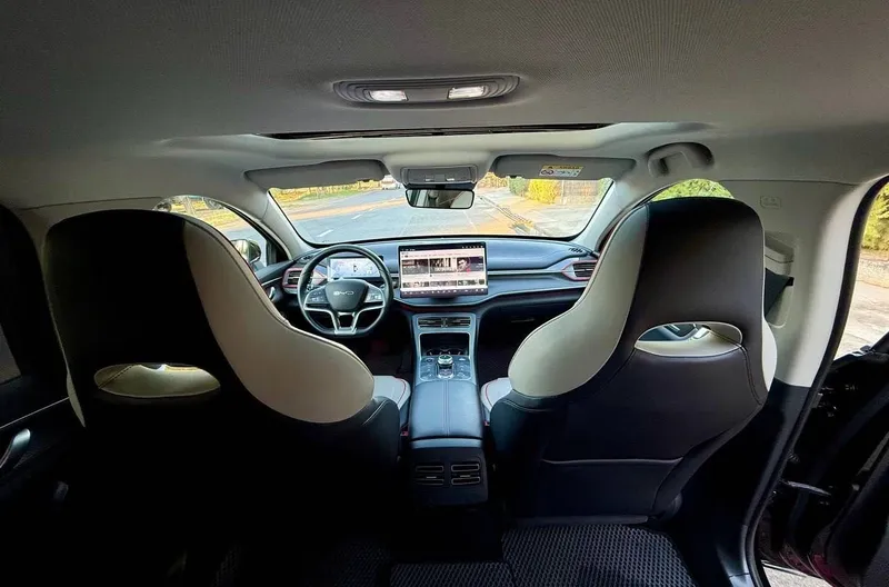 BYD Chazor full flagship ideal 8 BYD Chazor full flagship ideal 8