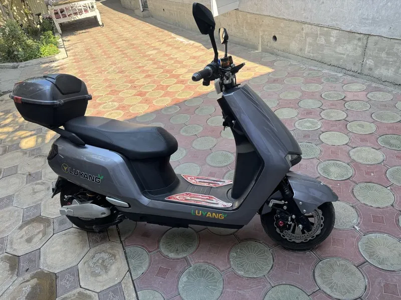 skuter sotiladi quqonda 1 skuter sotiladi quqonda 1
