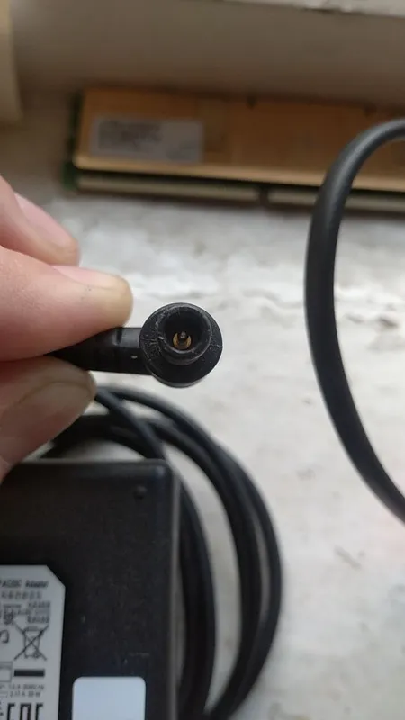 Оригинальный блок питания Samsung 19V 3.17A 59W 2