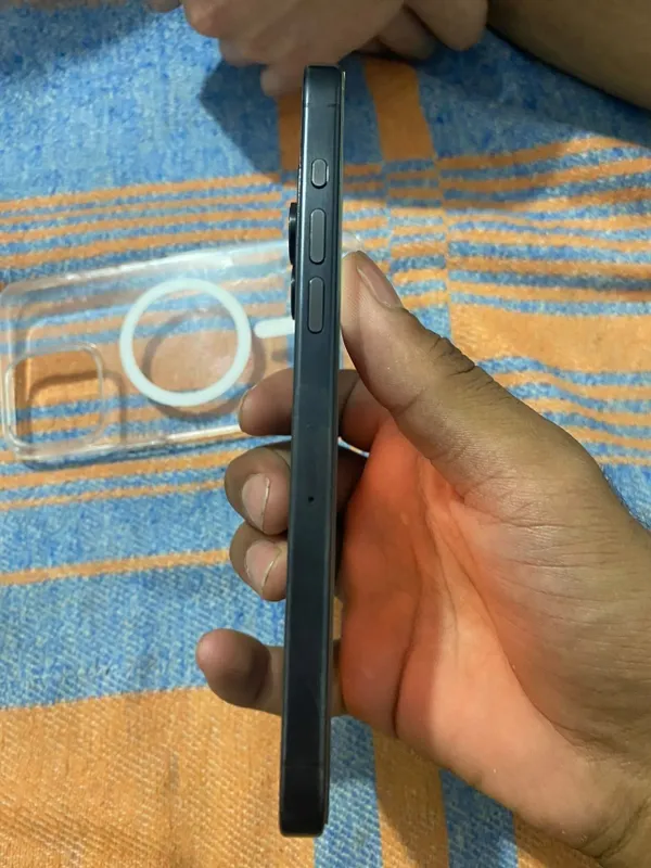 Iphone 15 pro max 2