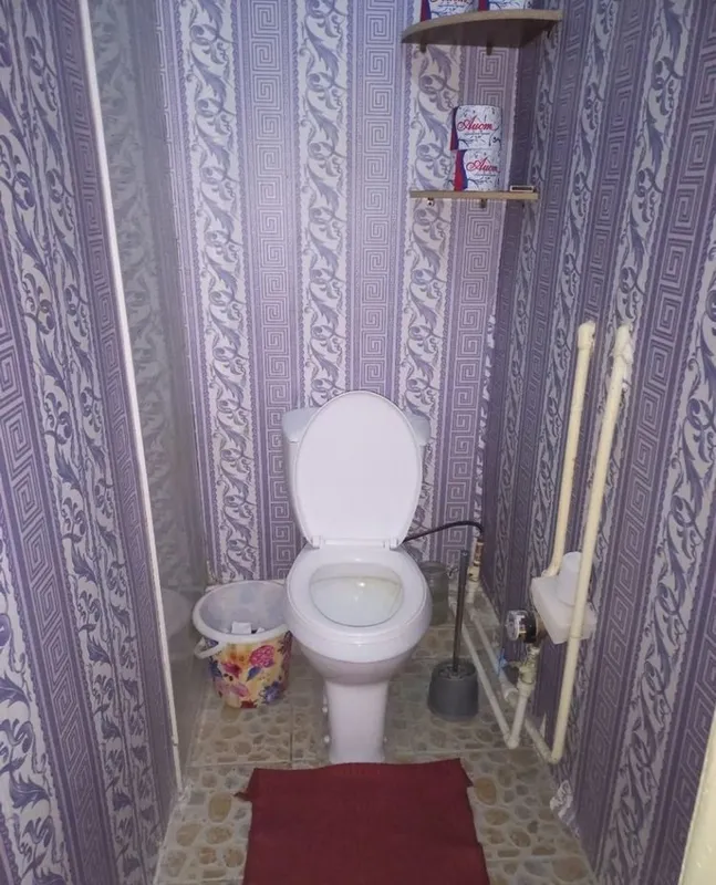 Navoiy Zarafshon sh 1 ta katta xonasiga ijaraga qoʻyiladi 3