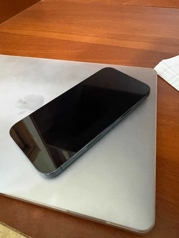 iPhone 12 ProMax 256 GB LL/A 2 iPhone 12 ProMax 256 GB LL/A 2