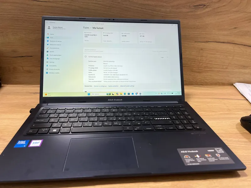 Asus vivobook 15 X1504VA 4