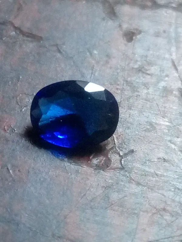 Royal Blue сапфир 1 Royal Blue сапфир 1