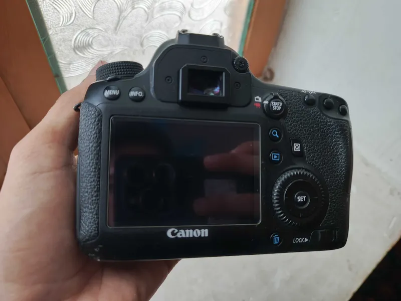 Canon EOS 6D sotiladi — фото 1