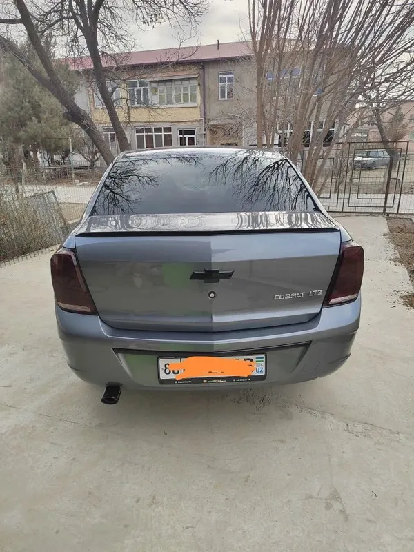 chevrolet cobalt — фото 6