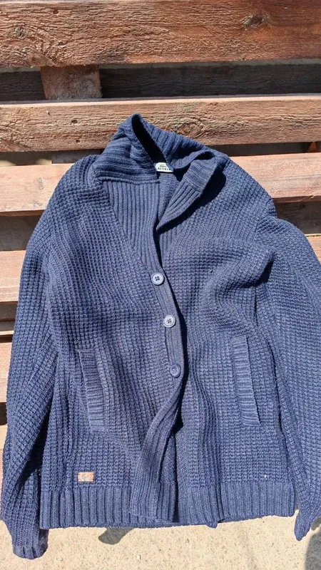 Оригинальный мужской кардиган Lacoste 1