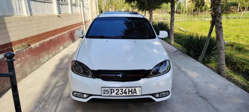 Lasetti jentra qilingan sotiladi