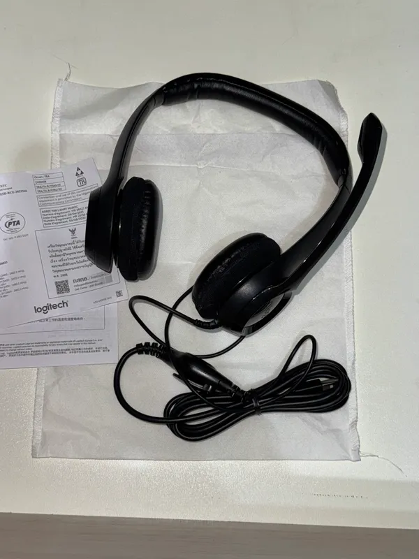 USB-гарнитура Logitech H390 1 USB-гарнитура Logitech H390 1