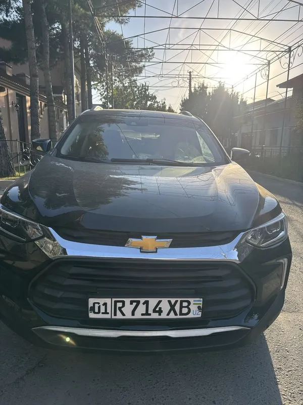Chevrolet tracker 2 2023 1