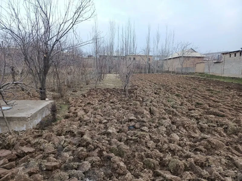 Yer uchastka sotiladi
