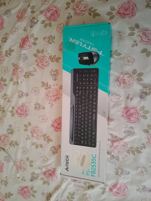A4TechFstyler FB2535C беспроводная клавиатура и мышь