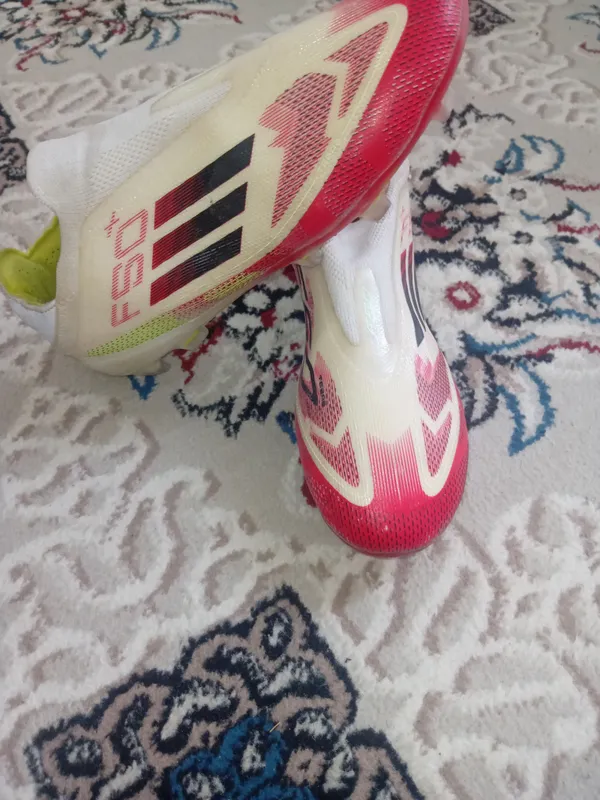 butsi,f50,adidas