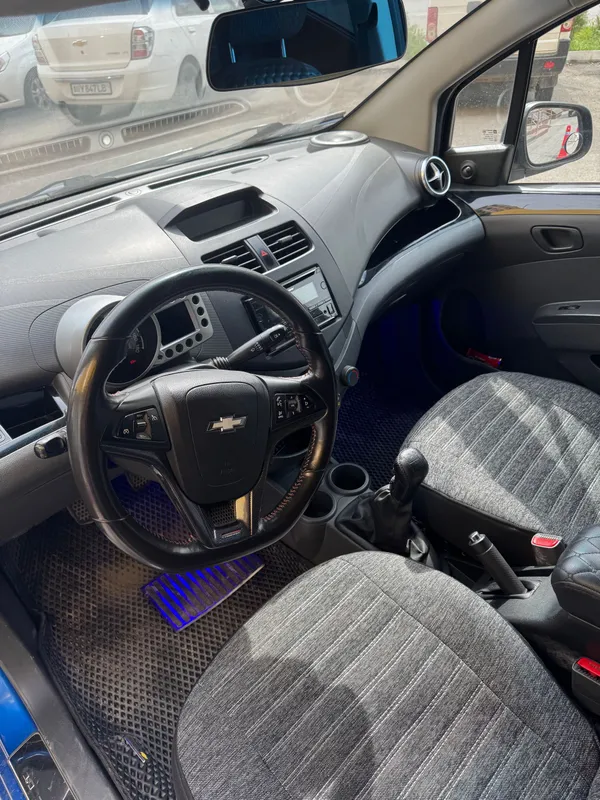 Chevrolet Spark sotiladi srochno 10 Chevrolet Spark sotiladi srochno 10
