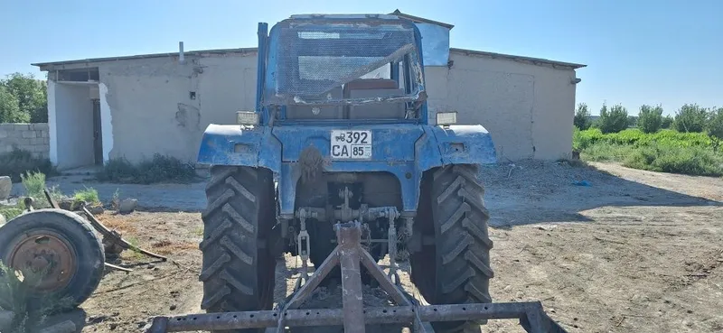 Mtz 80 holati zoʻr ishga tayyor holatda bolonlari yangi bosilgan . 3 Mtz 80 holati zoʻr ishga tayyor holatda bolonlari yangi bosilgan . 3