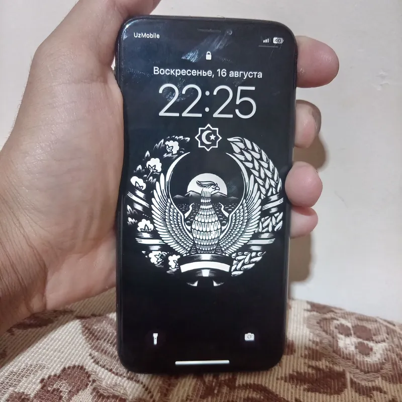 iPhone XS 1 iPhone XS 1