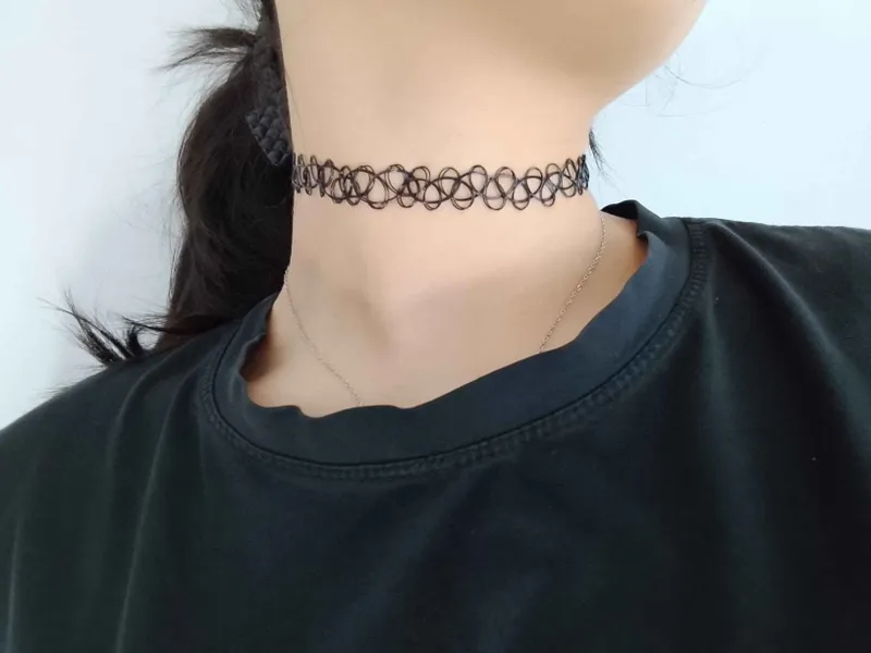 Ayollar uchun choker 2 Ayollar uchun choker 2
