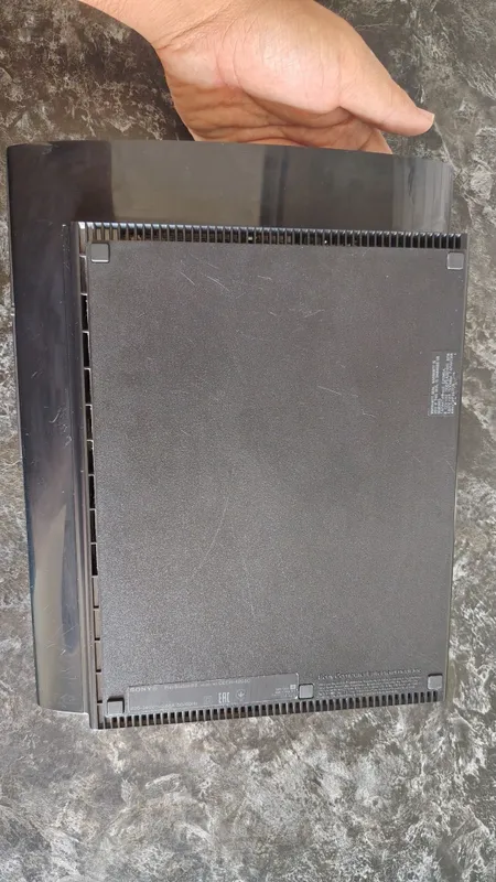 Playstation 3 Super Slim 2 Playstation 3 Super Slim 2