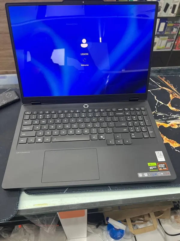Lenovo Legion Pro 5 1 Lenovo Legion Pro 5 1